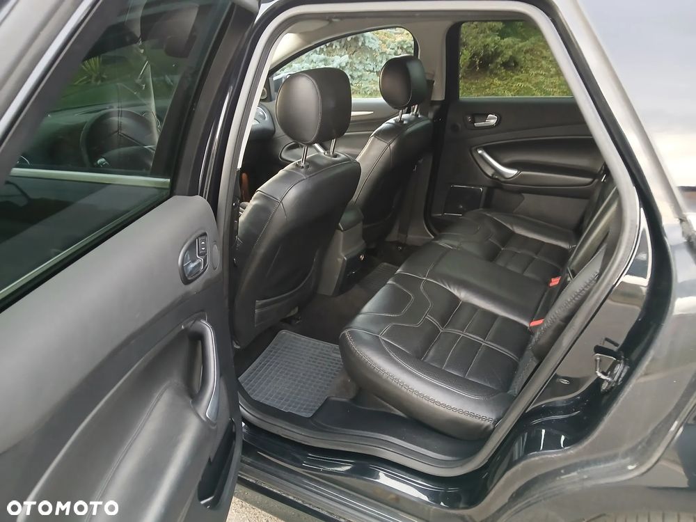 Ford Mondeo 2.2 TDCi Titanium S - 21