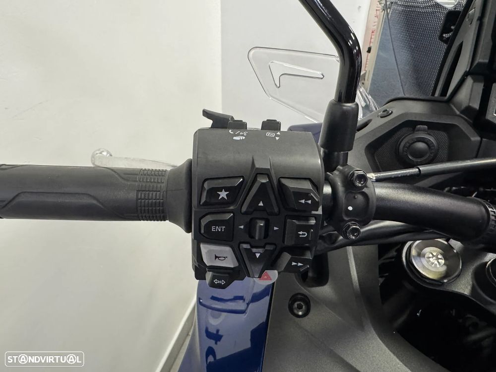 Honda NT 1100 - 7