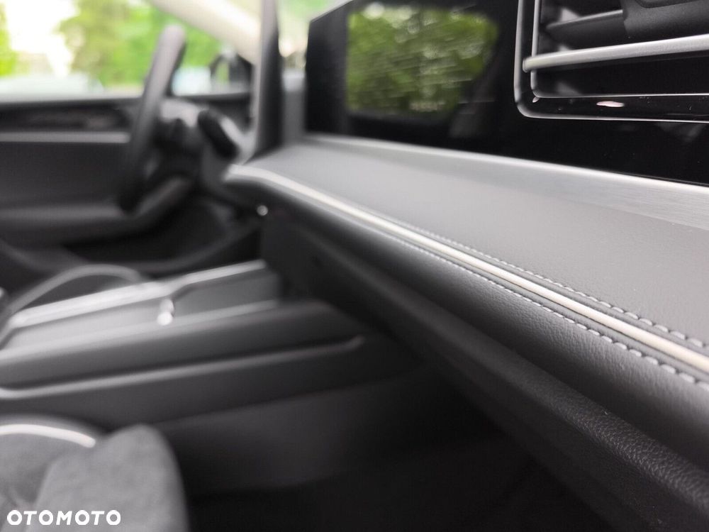 Volkswagen Passat - 27