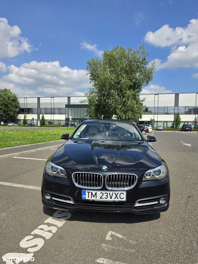 BMW Seria 5 520d xDrive AT - 3