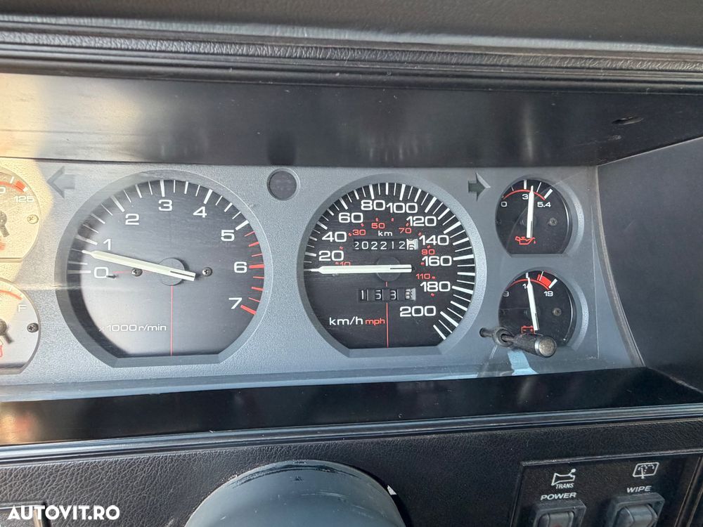 Jeep Grand Cherokee - 15