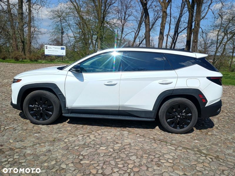 Hyundai Tucson - 2