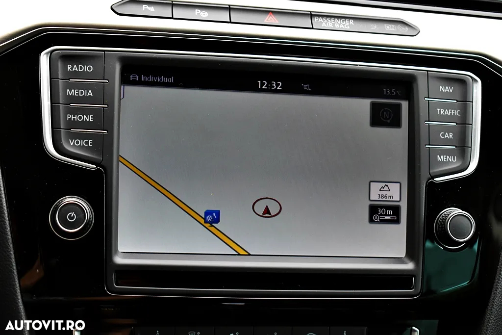 Volkswagen Passat Variant 2.0 BiTDI 4Mot DSG Highline - 36