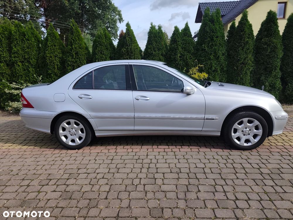 Mercedes-Benz Klasa C 180 Kompressor Elegance - 6