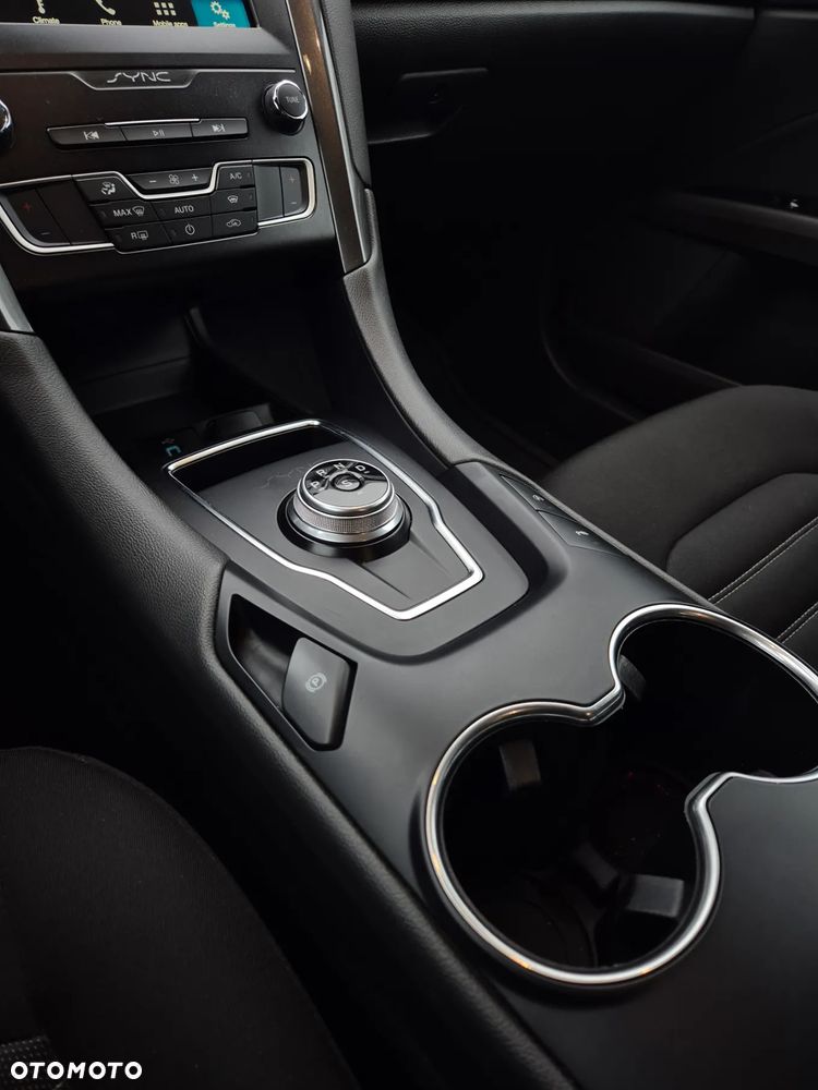 Ford Mondeo - 6