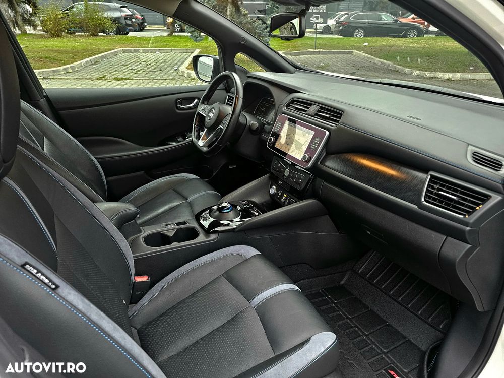 Nissan LEAF Tekna - 17