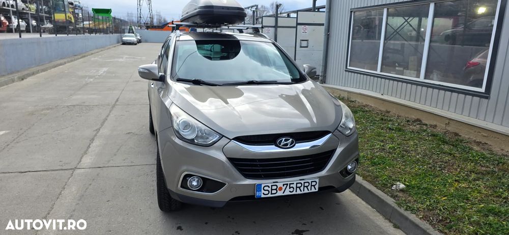 Hyundai ix35 2.0 CRDI 4WD Premium - 3
