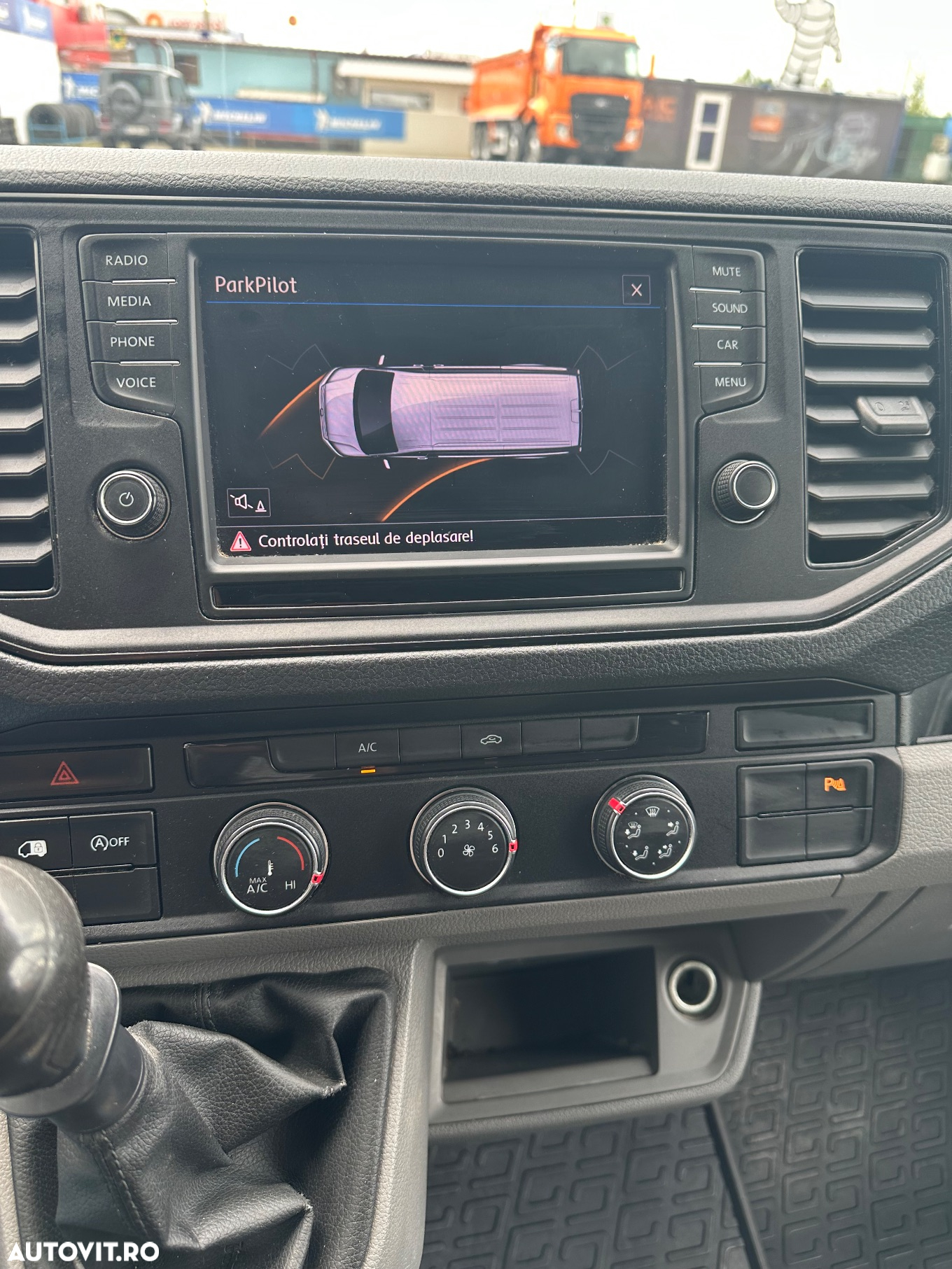 Volkswagen Crafter 3.5 CD Sasiu L3 FWD 103kW - 9