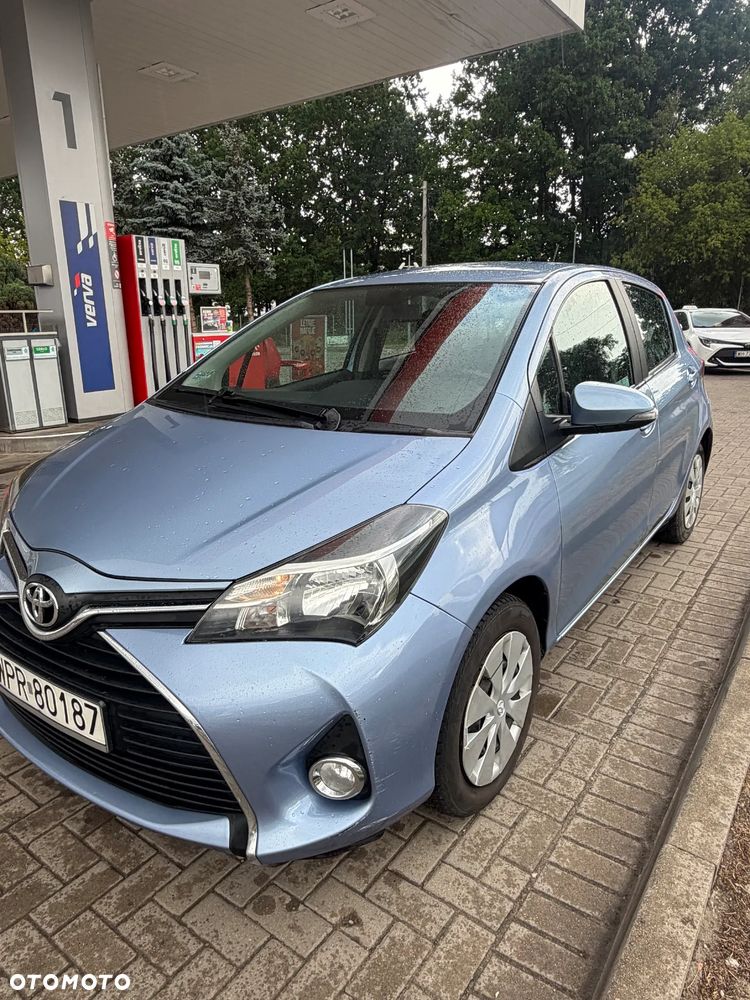 Toyota Yaris 1.33 Premium - 5