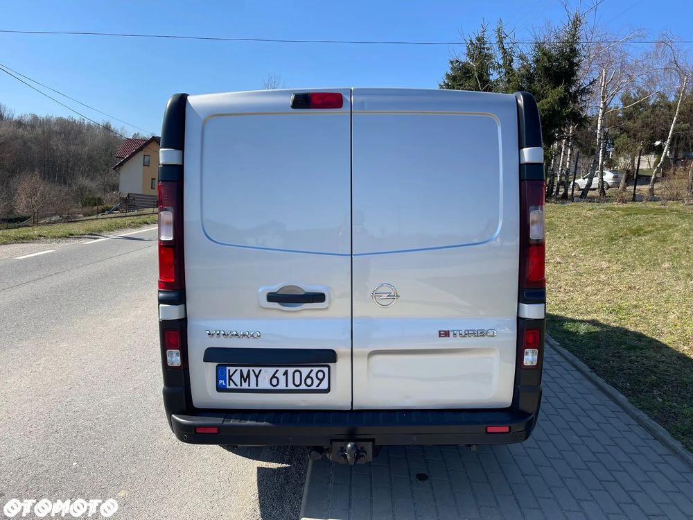 Opel Vivaro - 3