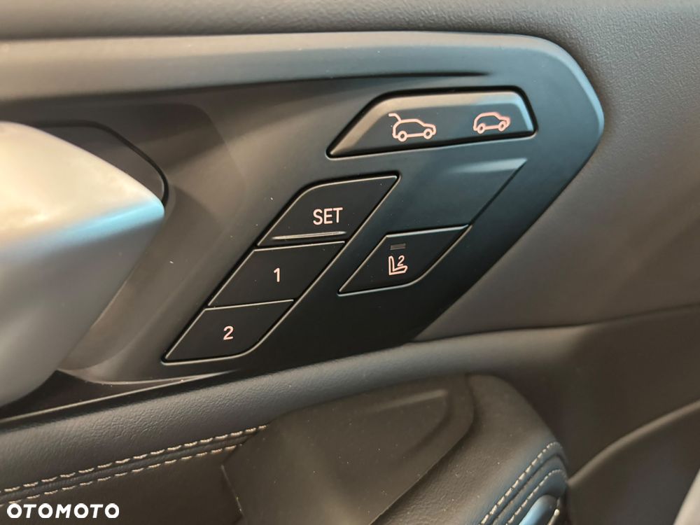 BMW X6 - 11