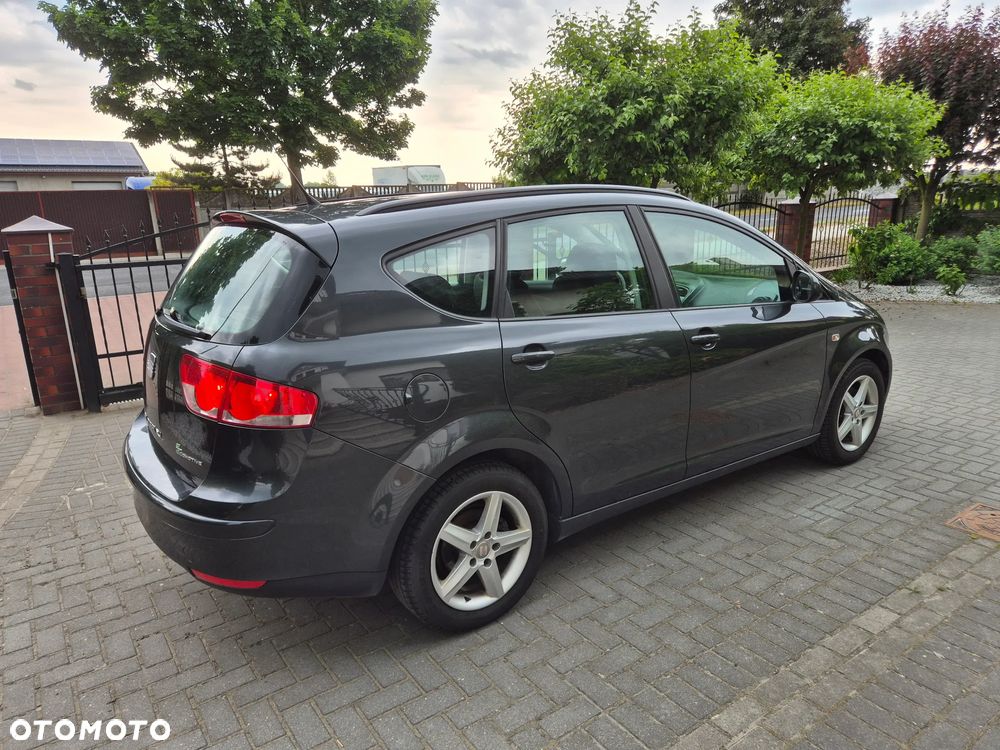 Seat Altea XL 1.6 TDI DPF CR Ecomotive Style Copa - 22