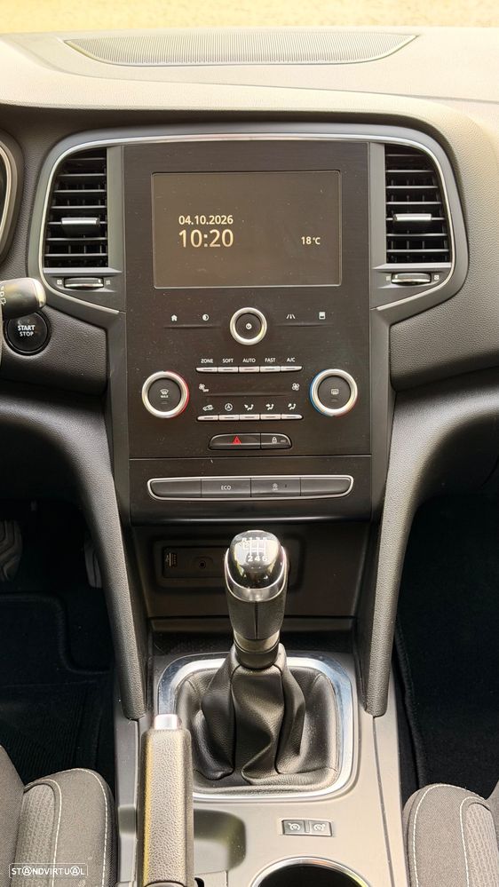 Renault Mégane Sport Tourer 1.5 dCi Zen - 33