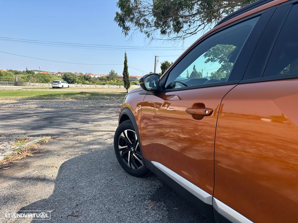 Peugeot 2008 PureTech 130 EAT8 Allure - 19