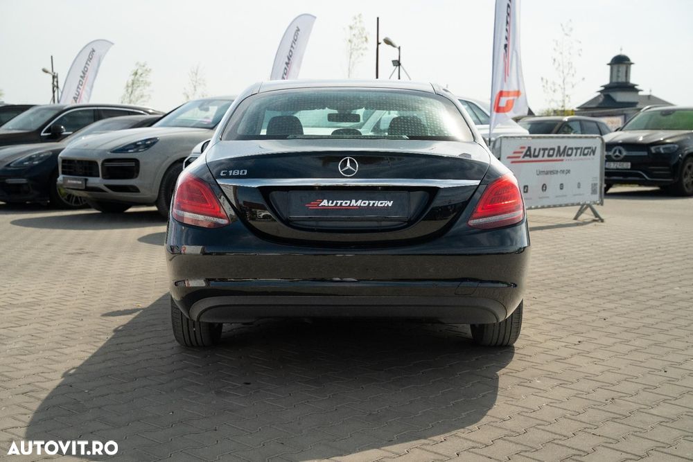 Mercedes-Benz C 180 Aut. - 24