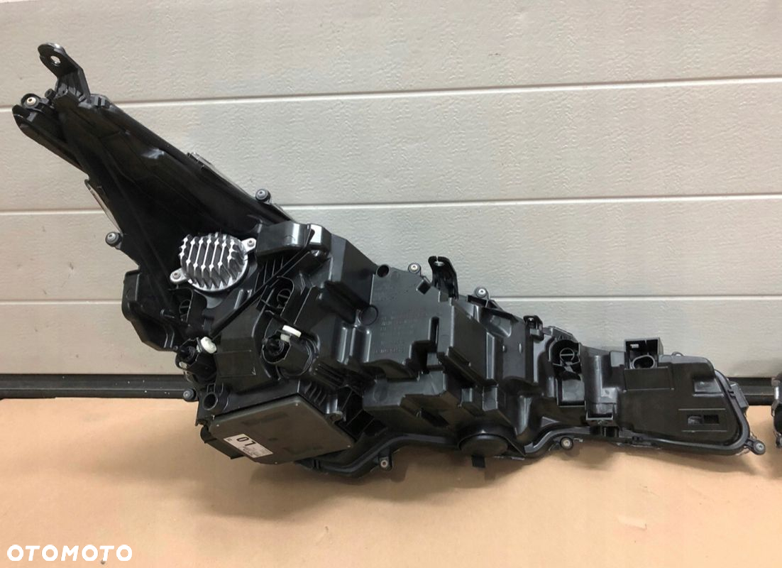 FULL LED TOYOTA COROLLA XII E210 SOCZEWKI 2018-20r - 9