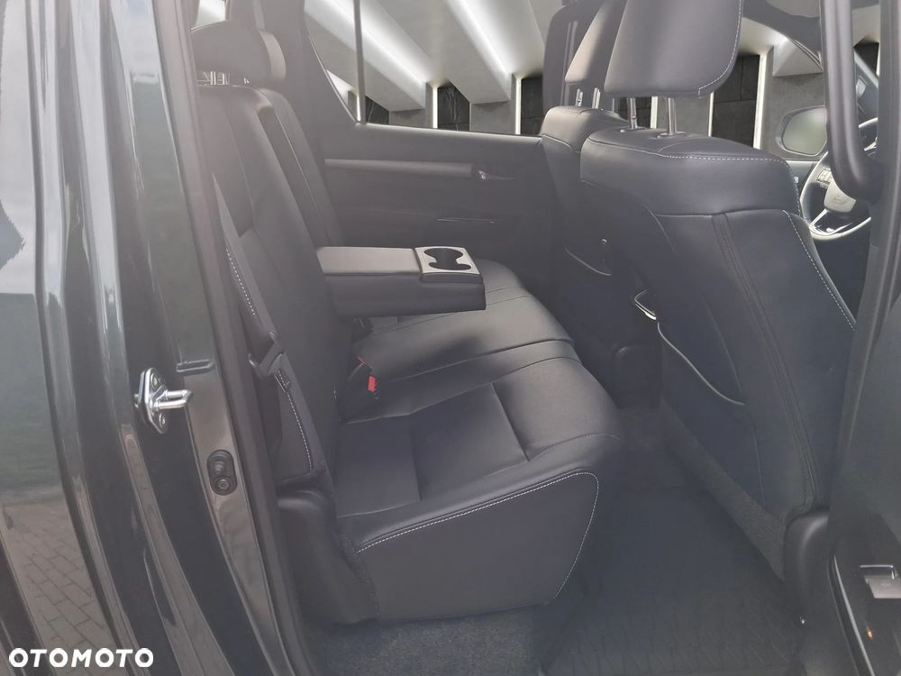 Toyota Hilux 2.8 D-4D Double Cab Invincible 4x4 - 15