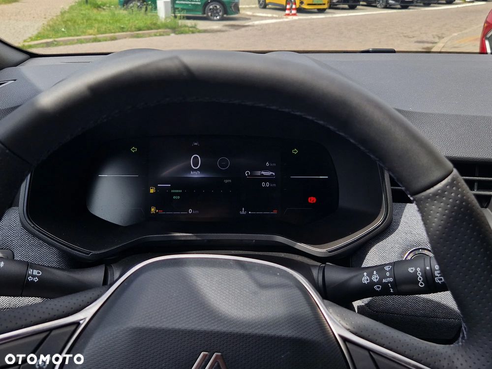 Renault Clio - 6