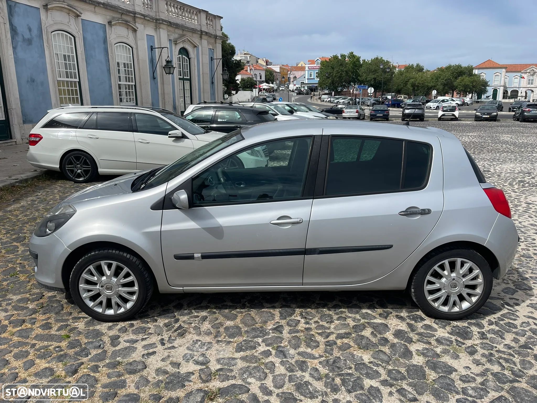 Renault Clio 1.5 dCi Confort - 1