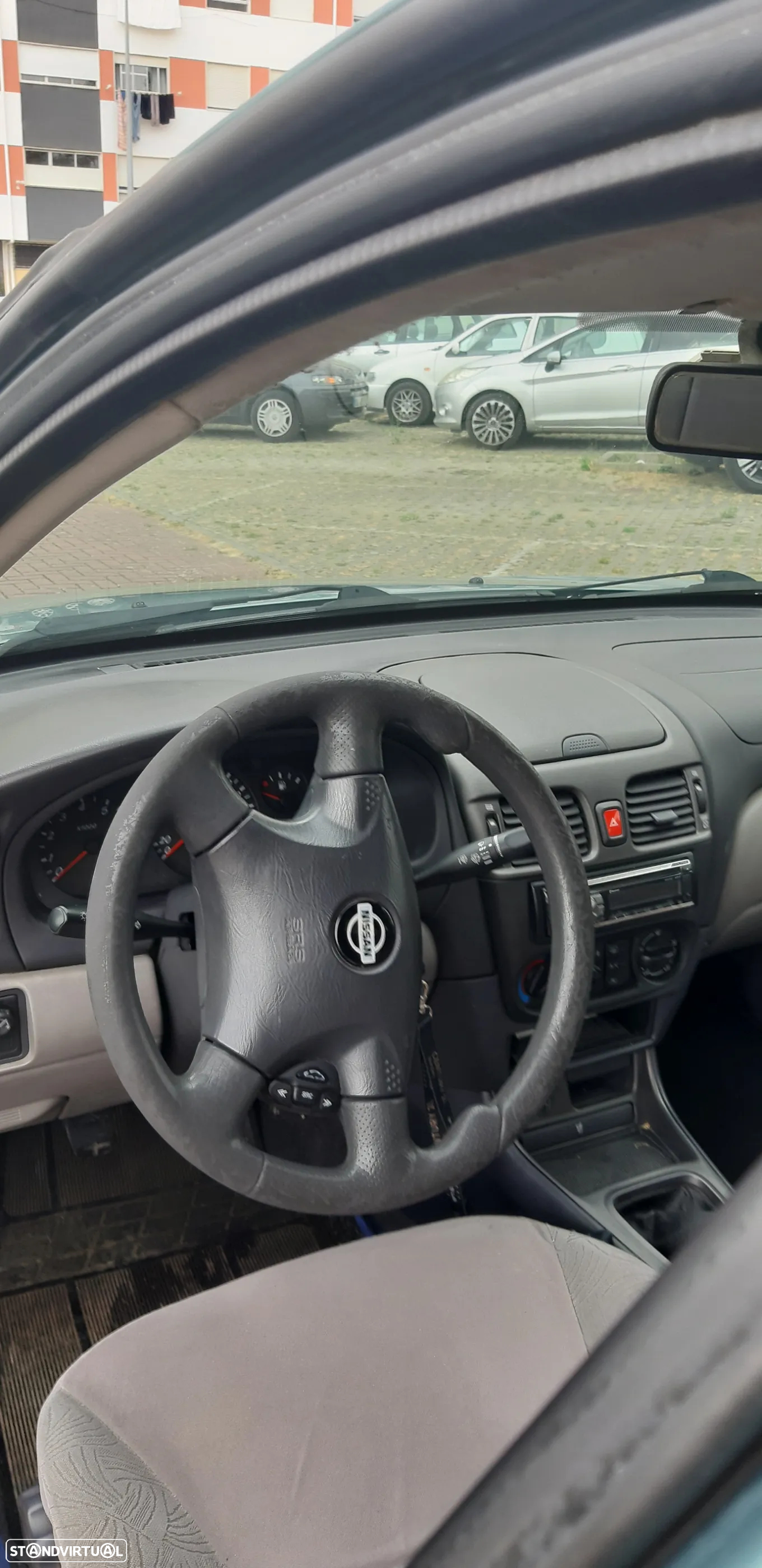 Nissan Almera - 5