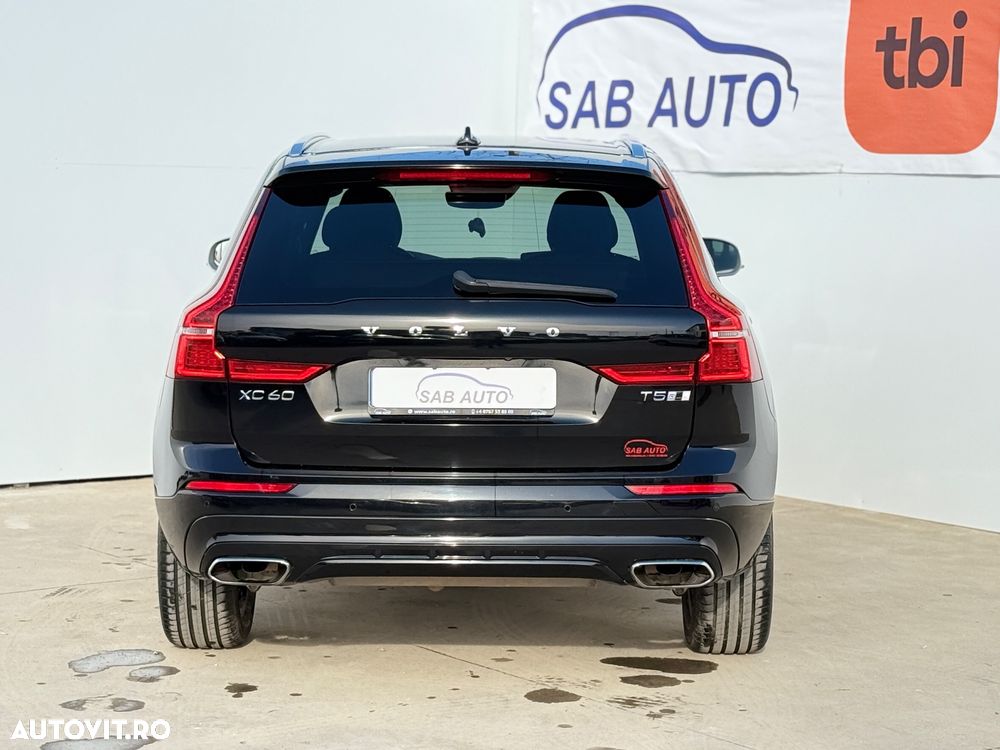 Volvo XC 60 T5 AWD Geartronic RDesign - 25
