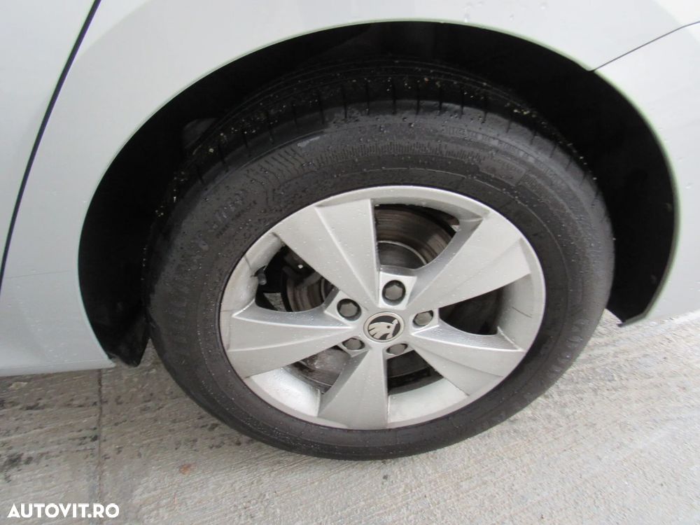 Skoda Octavia - 7