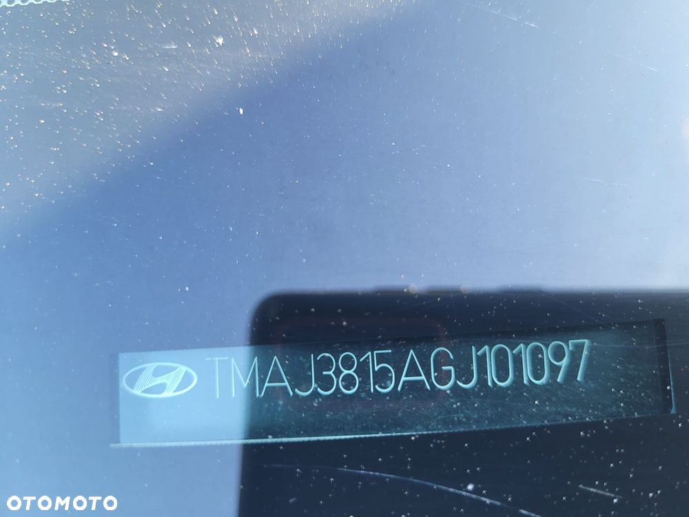 Hyundai Tucson 1.7 CRDI BlueDrive Comfort 2WD - 21
