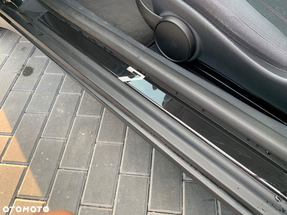 MINI ONE Standard - 11