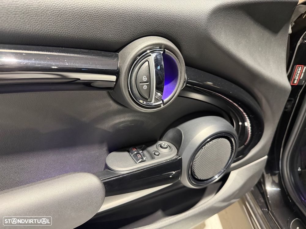 MINI 3 Portas John Cooper Works Aut. - 25