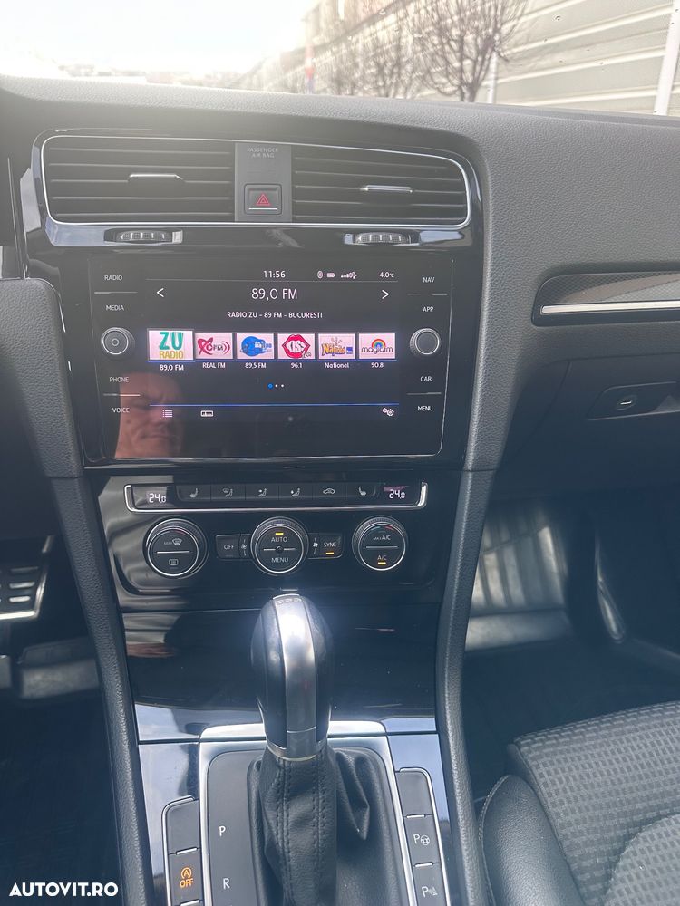 Volkswagen Golf 2.0 TDI DSG BMT Comfortline - 12