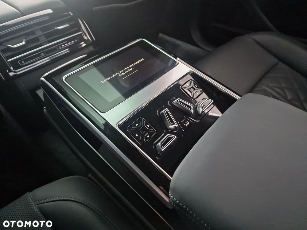Audi A8 - 28