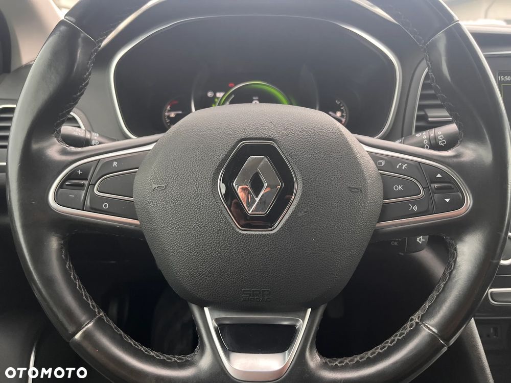 Renault Megane 1.5 dCi Limited EDC EU6 - 25