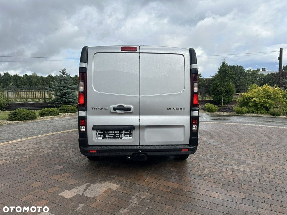 Renault Trafic - 10