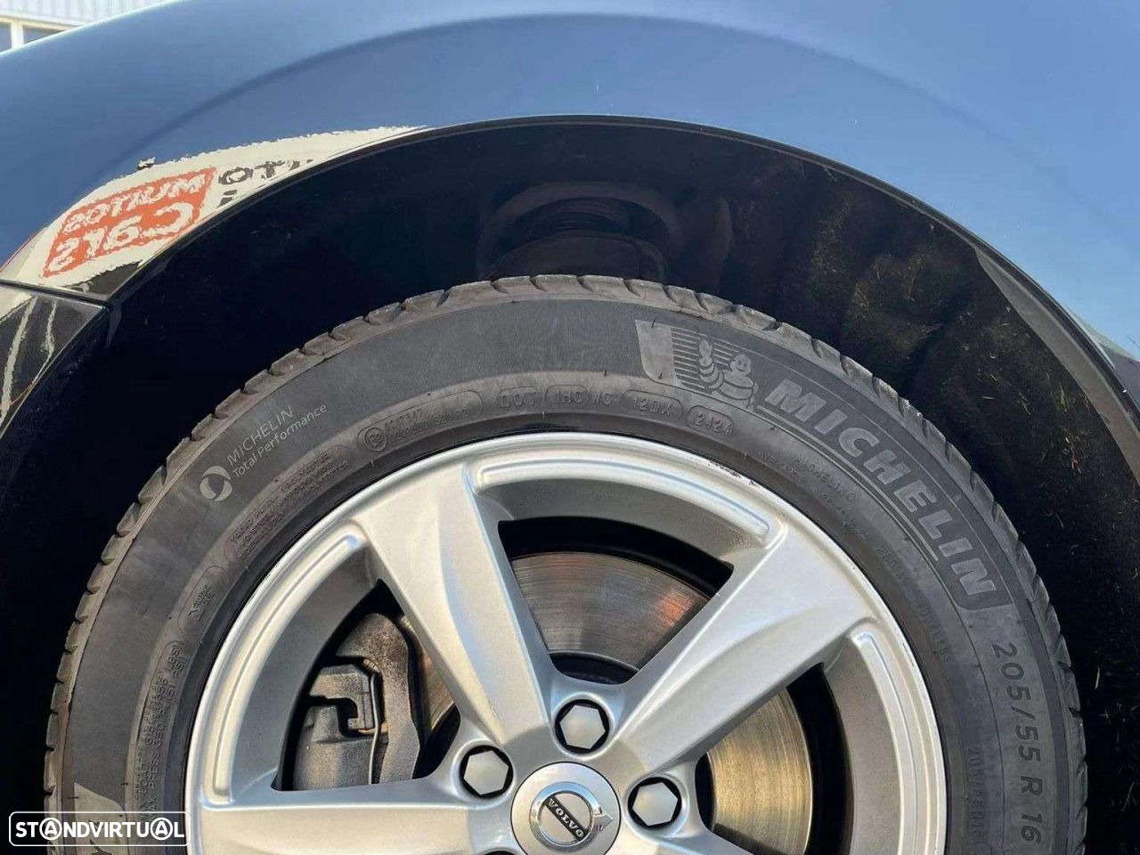 Volvo V40 - 18
