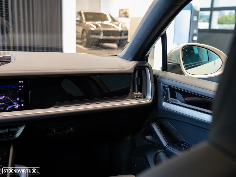 Porsche Cayenne Coupé S E-Hybrid - 39