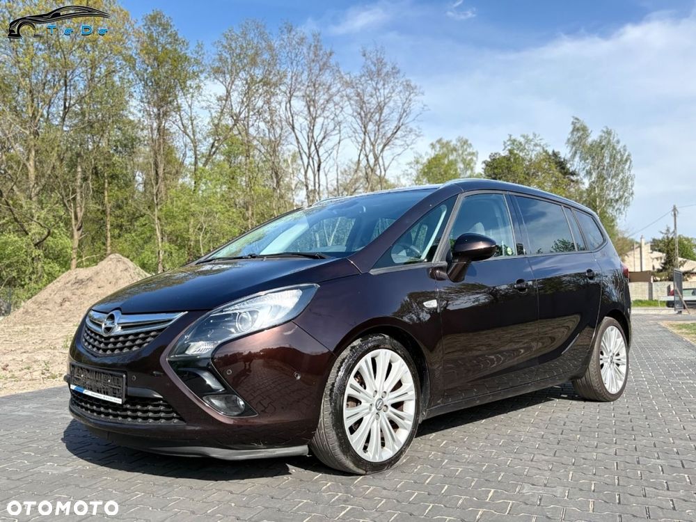 Opel Zafira 1.4 T Cosmo EcoFLEX S&S EU6 - 11