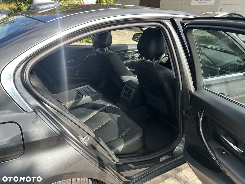 BMW Seria 3 - 10