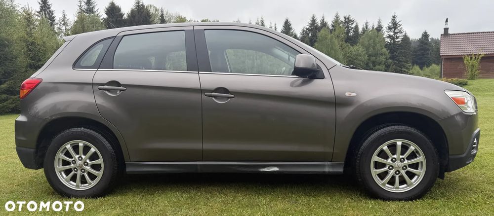 Mitsubishi ASX - 2