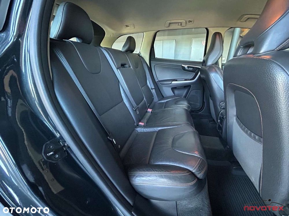 Volvo XC 60 - 18