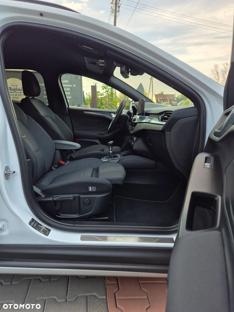 Ford Focus 1.6 TDCi Titanium - 24