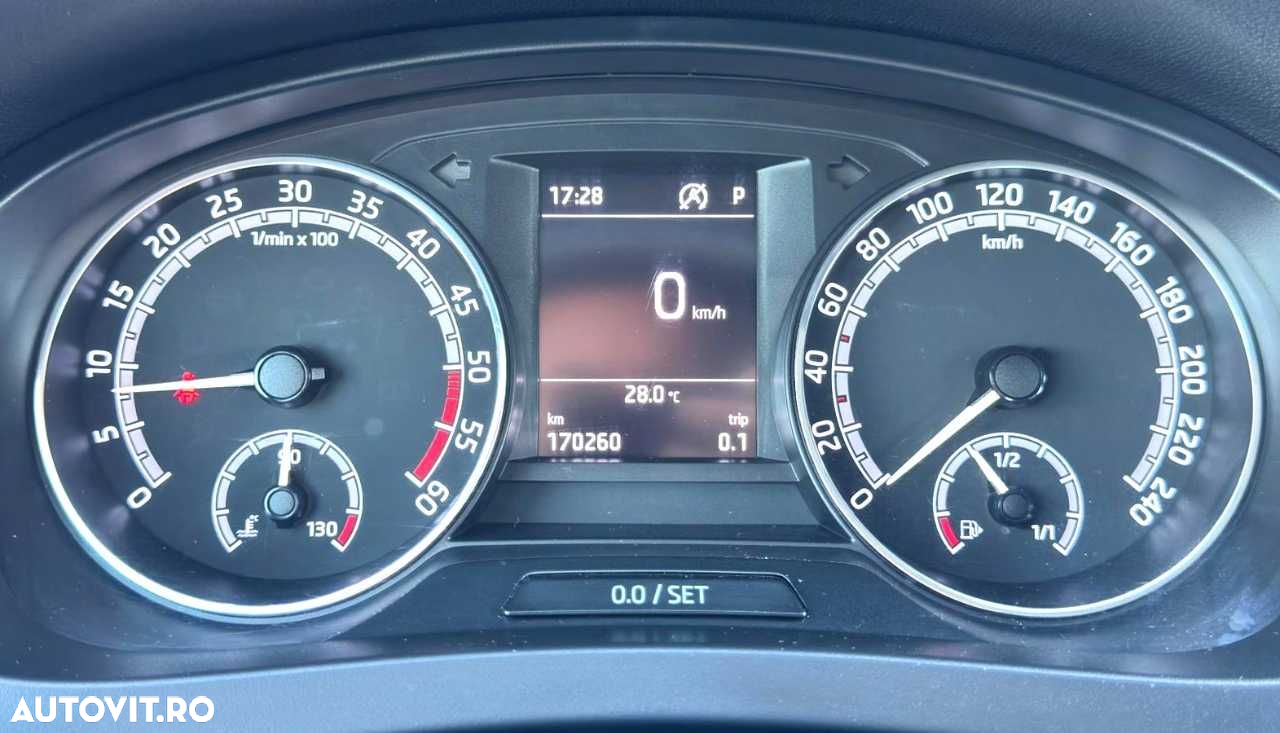Skoda RAPID - 24