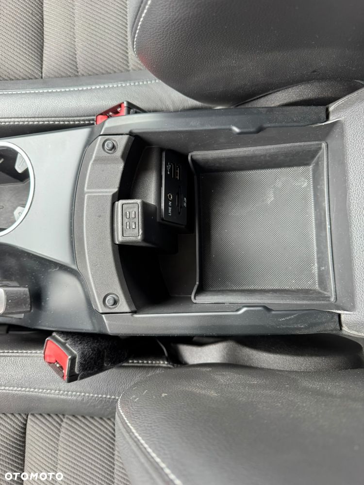 Ford Kuga 1.5 EcoBoost FWD Titanium ASS - 17