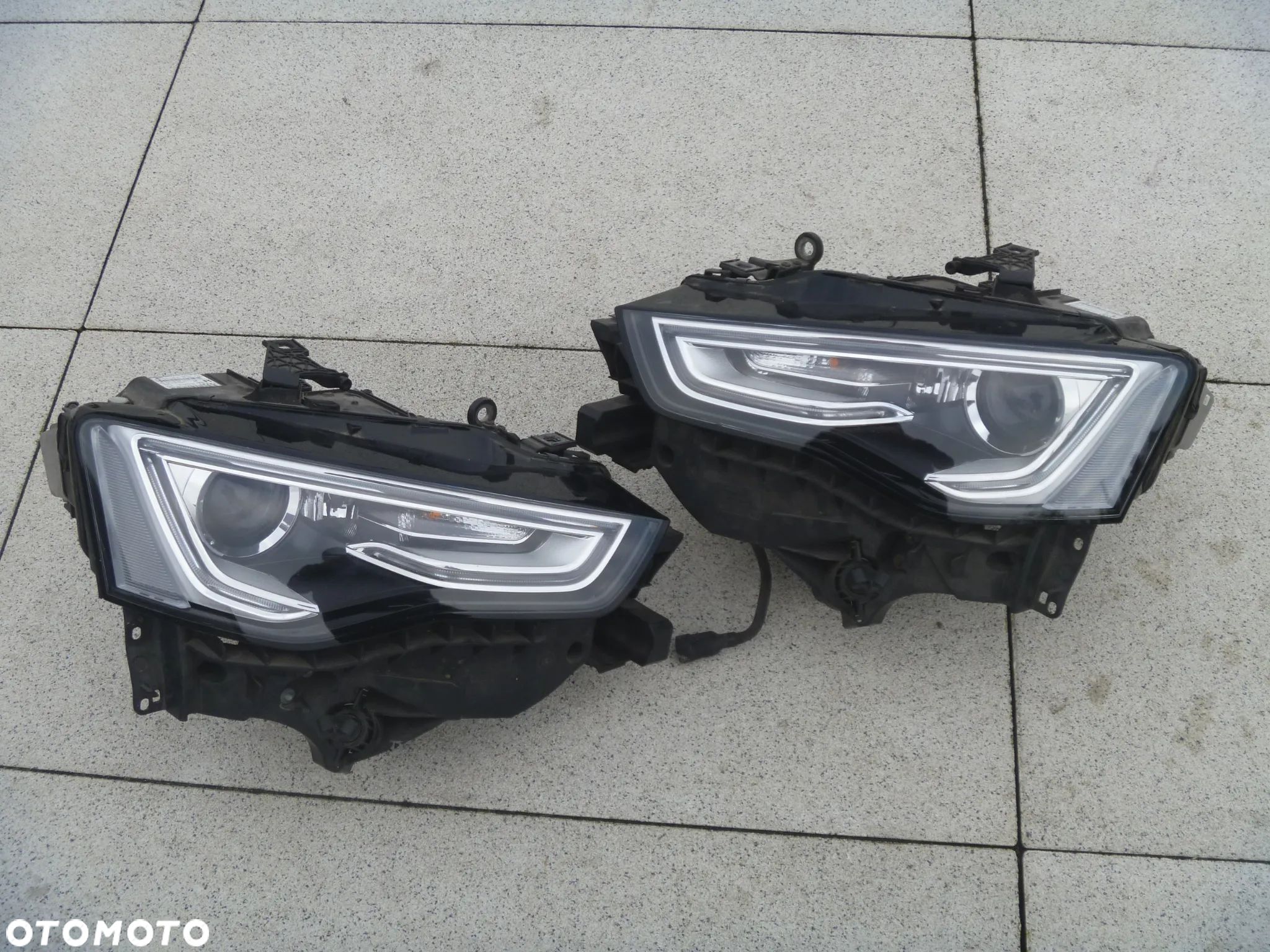 AUDI A5 LIFT 8T0 LAMPA XENON LED KOMPLETNY SLIZG SPRYSKIWACZ LEWA IGŁA 8T0 941 031C - 1