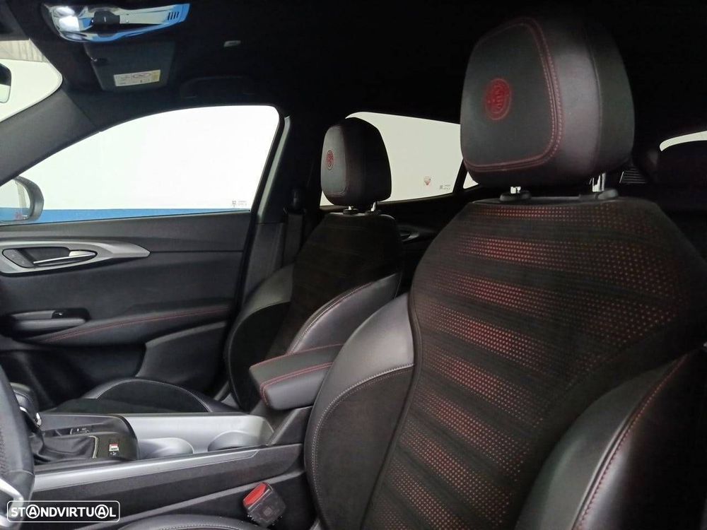 Alfa Romeo Tonale 1.5 Hybrid Edizione Speciale - 9