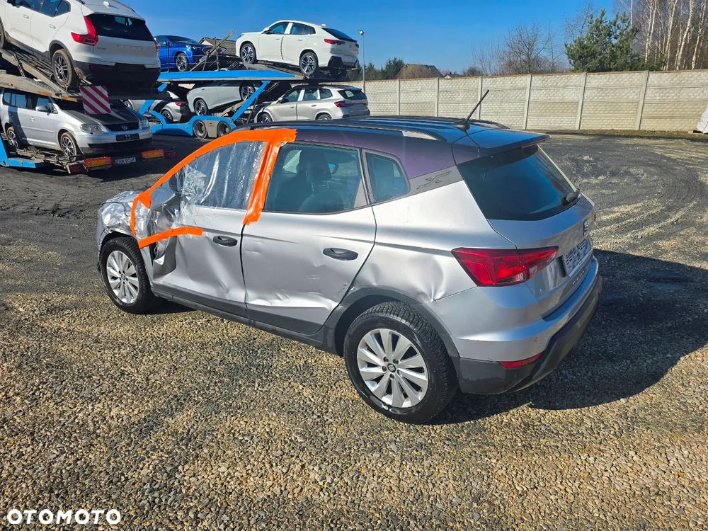 Seat Arona 1.0 Black Edition - 10