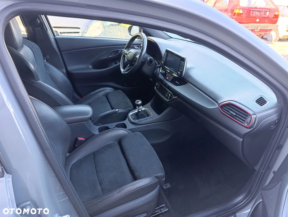 Hyundai i30 N 2.0 T-GDI Performance - 11