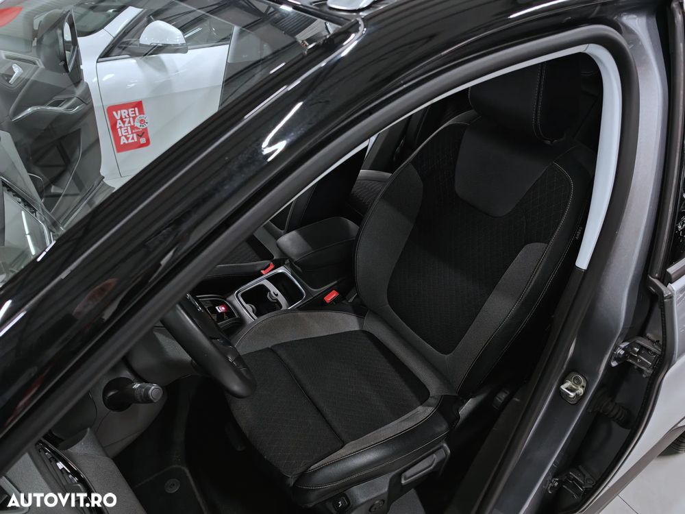 Opel Grandland X 1.2 Turbo START/STOP Ultimate Aut. - 8