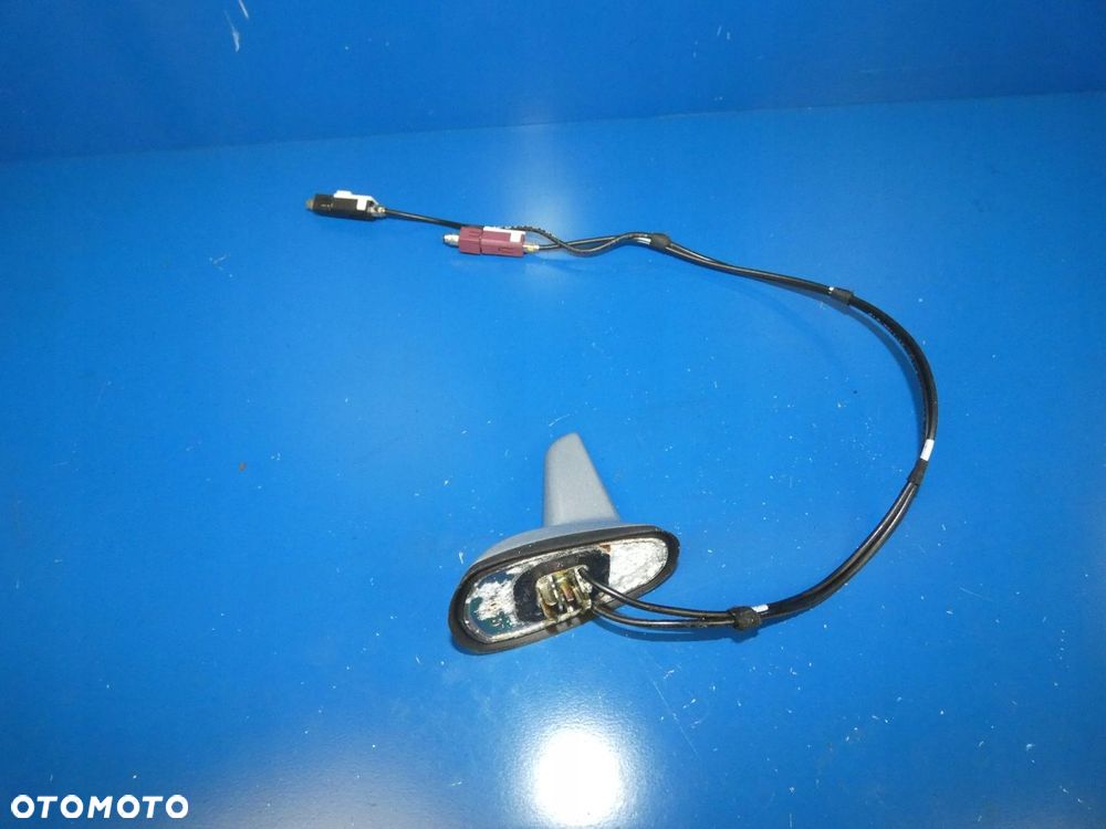 S KLASA W221 ANTENA DACHOWA RADIA NAWIGACJI - 2