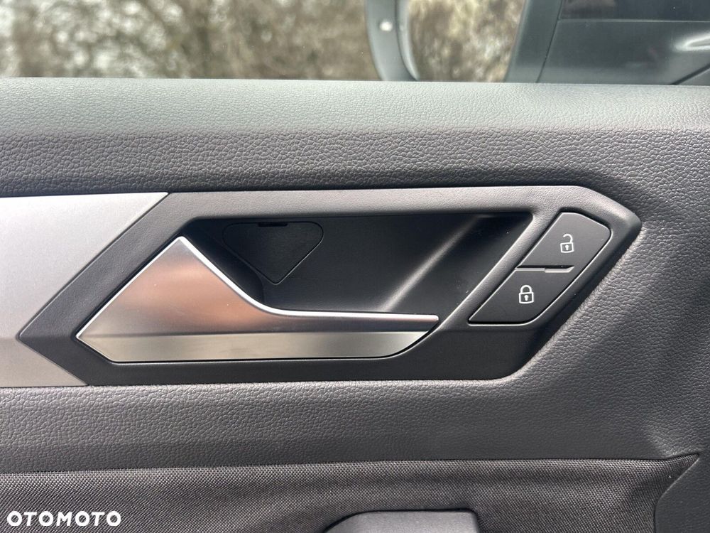 Volkswagen T-Roc 1.5 TSI Life Plus DSG - 12