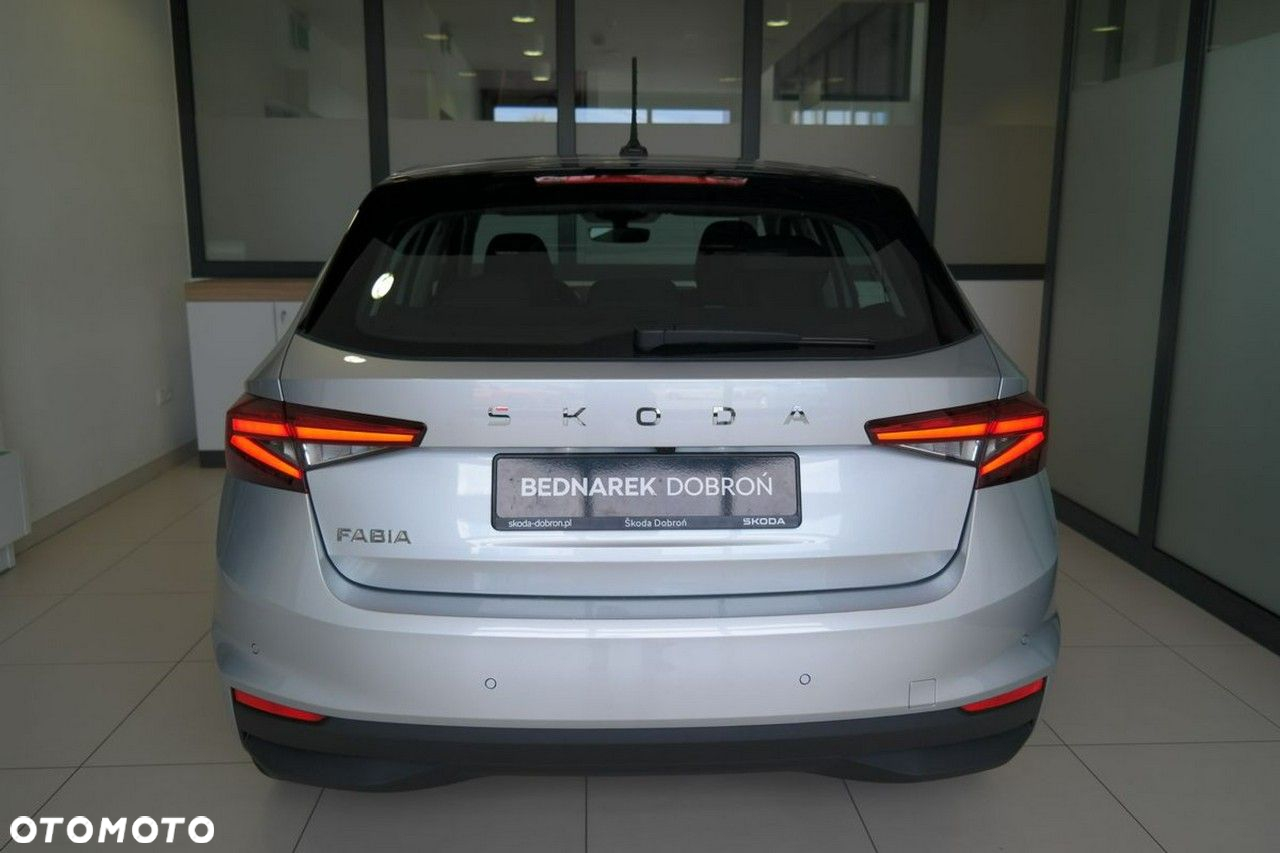 Skoda Fabia - 6